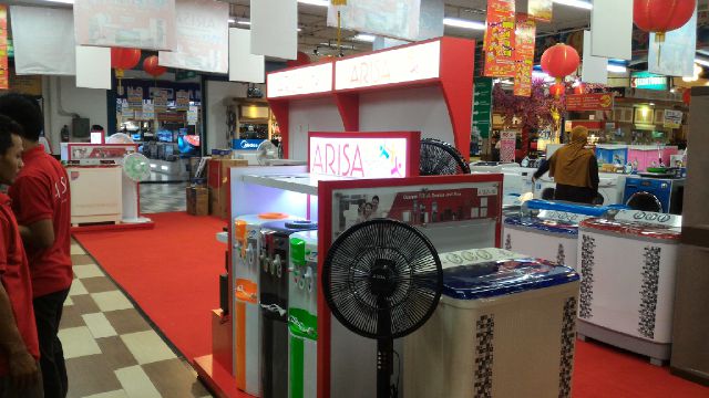 ARISA HADIR DI DEPO PELITA PURWOKERTO